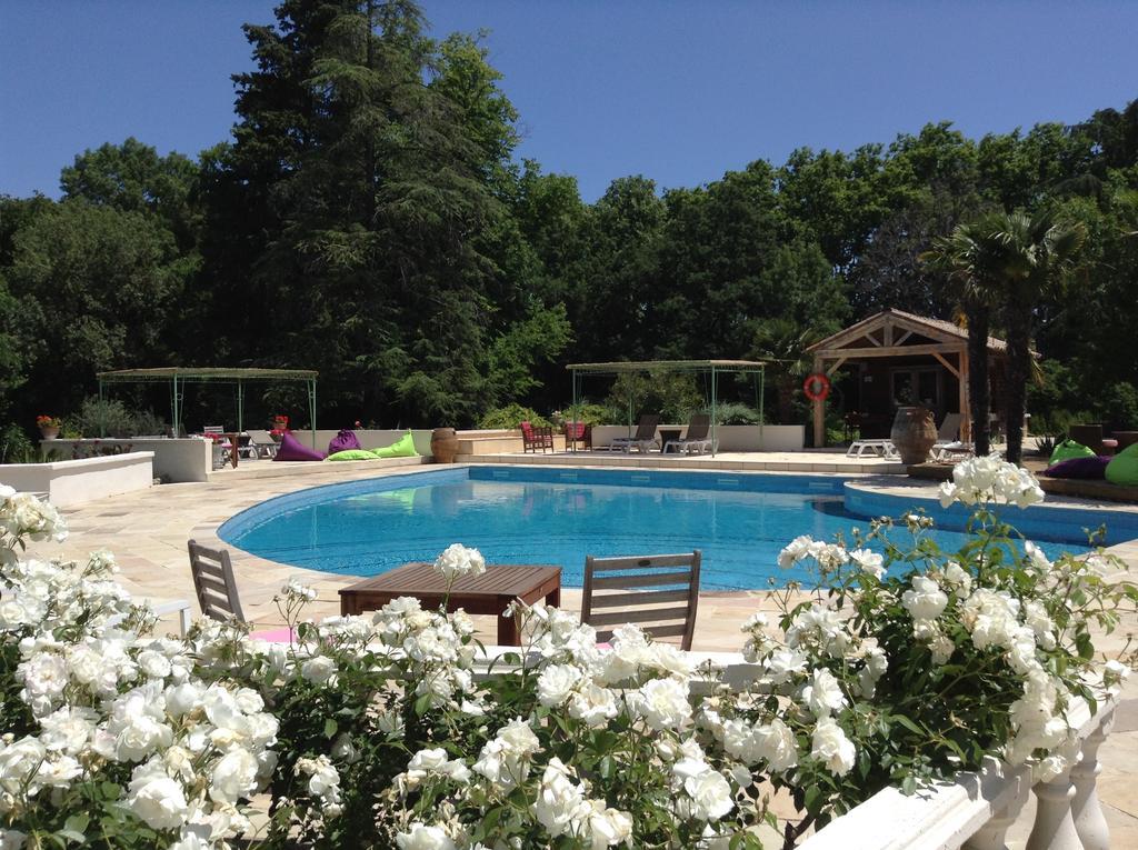Chateau La Roque Margaux Hotel Servian Exterior photo